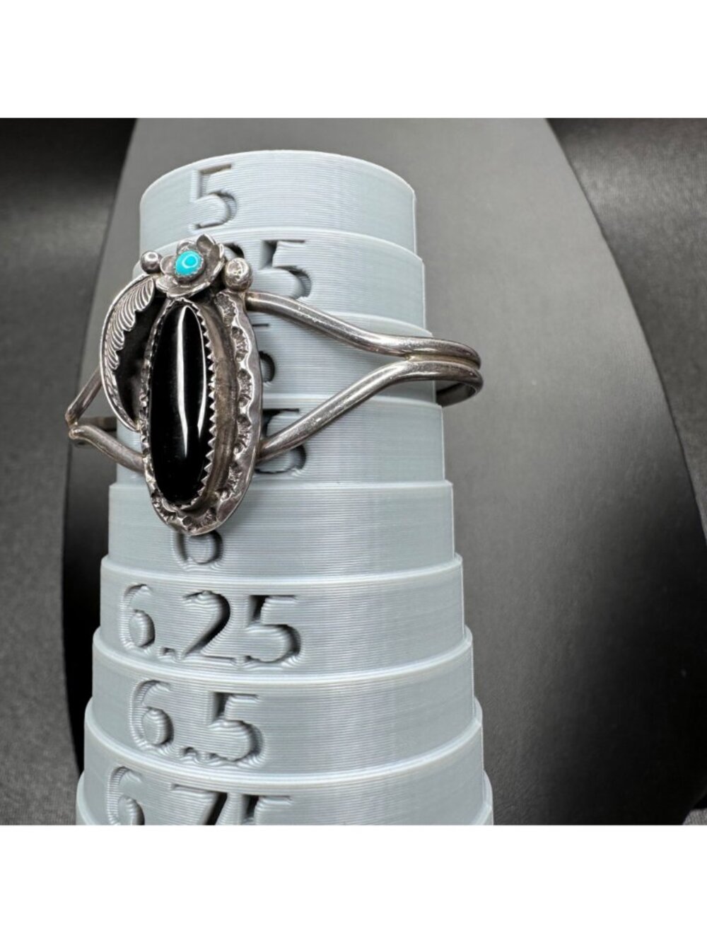 Sterling Silver Oval Onyx Feather Turquoise Accent Cuff Bracelet Vintage Sz 5.5 - Picture 13 of 16